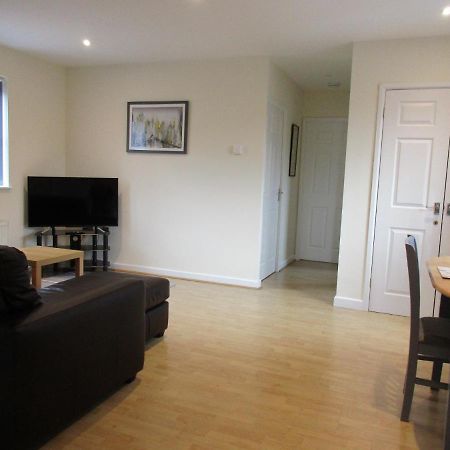 20 Nightingale Gardens, Coton Park, Rugby Cv23 0Wt Apartamento Exterior foto